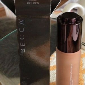BECCA AQUA LUMINOUS PERFECTING FOUNDATION